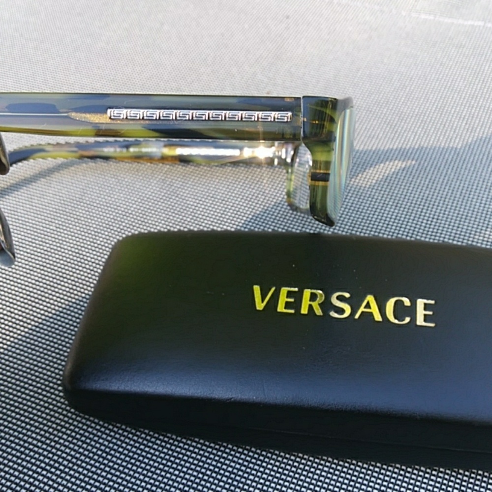 Versace glasses - Picture 2 of 8